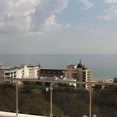 Daire Ivtour In Yalta Complex *