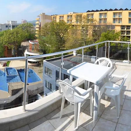 Ivtour In Yalta Complex Apartamento Golden Sands