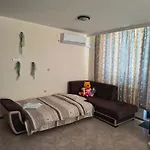 Ivtour In Yalta Complex Apartament